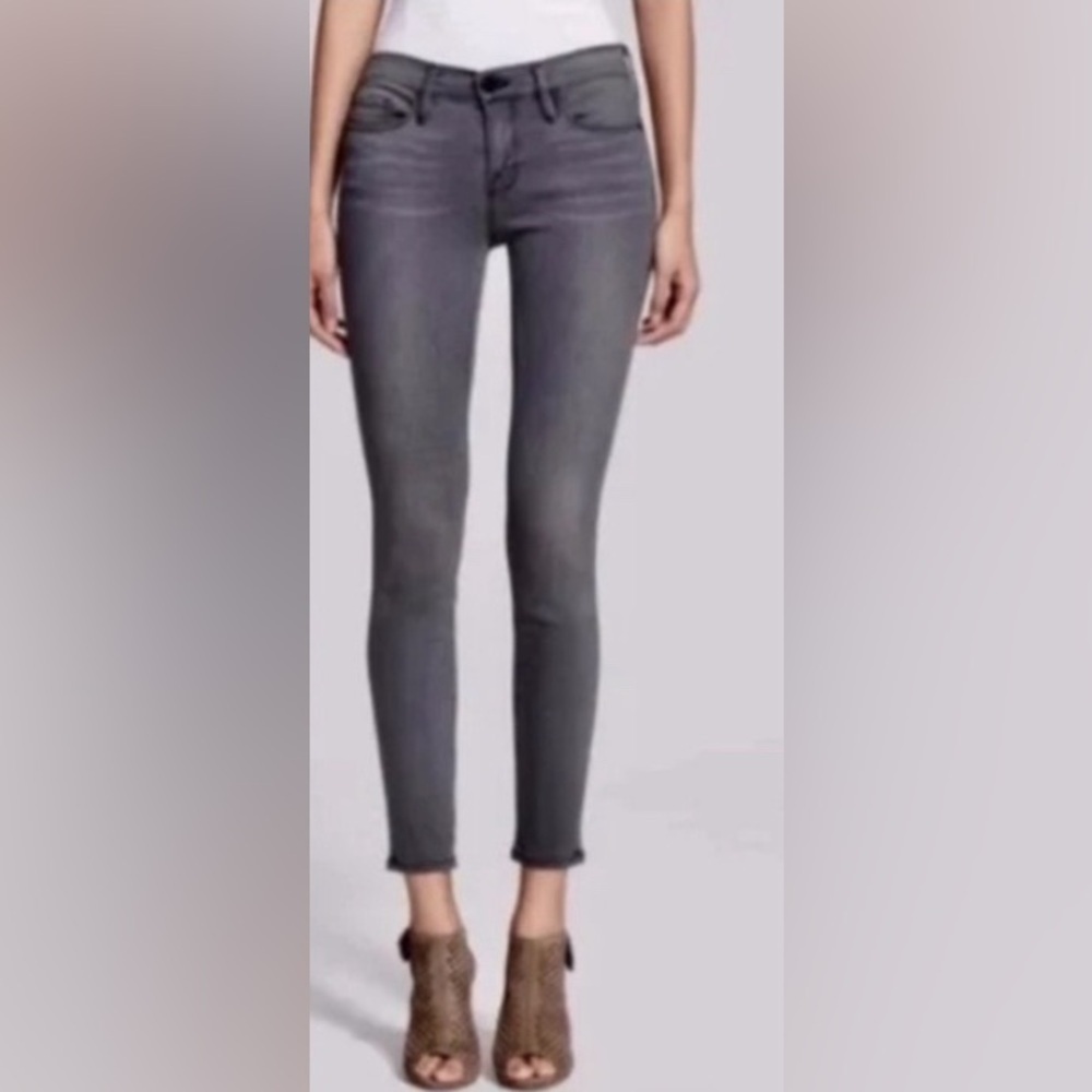 NWT Frame Jean Skinny Jeans De Jeanne - Satin - St. Quintin - Size 31
